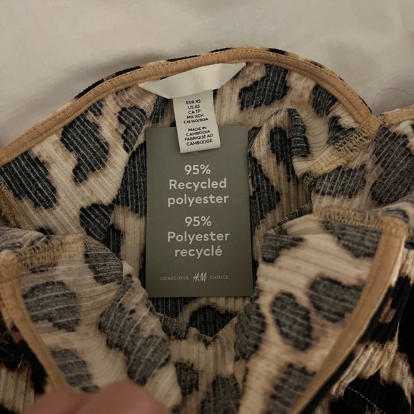 Cheetah print hnm t shirt top - Picture 2 of 2